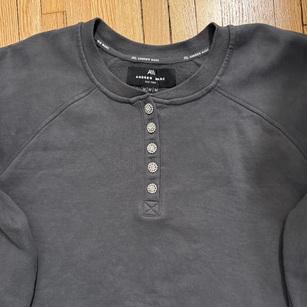 Women’s Andrew Marc sweatshirt